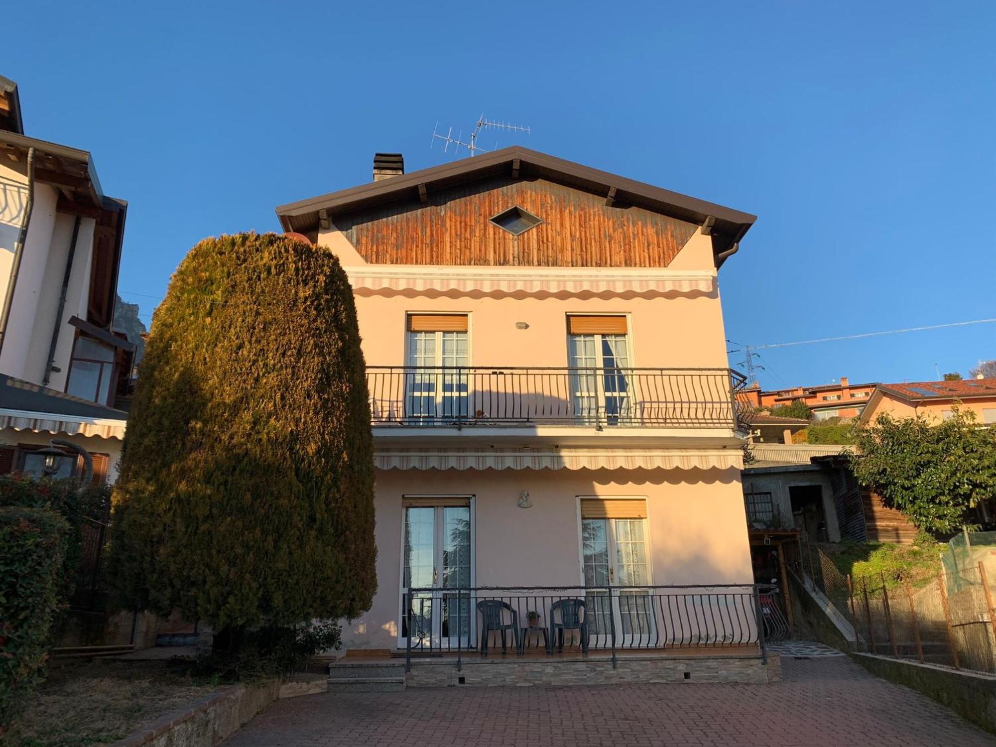 Apartamento Casa Castel Civate Exterior foto